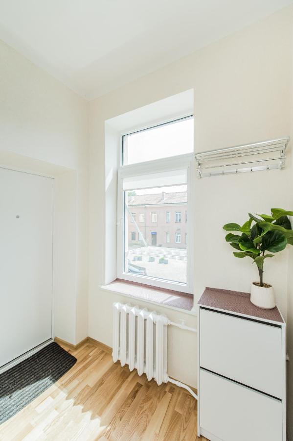 Lovely 1-Bedroom Apartment In Kaunas Old Town Exterior foto